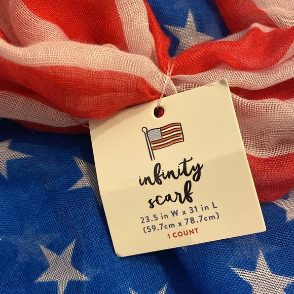 Bundle of 2 Stars & Stripes Infinity Scarves NEW - Picture 4 of 4